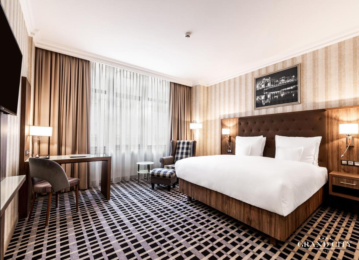 Hotel Grand City Breslavia Exterior foto
