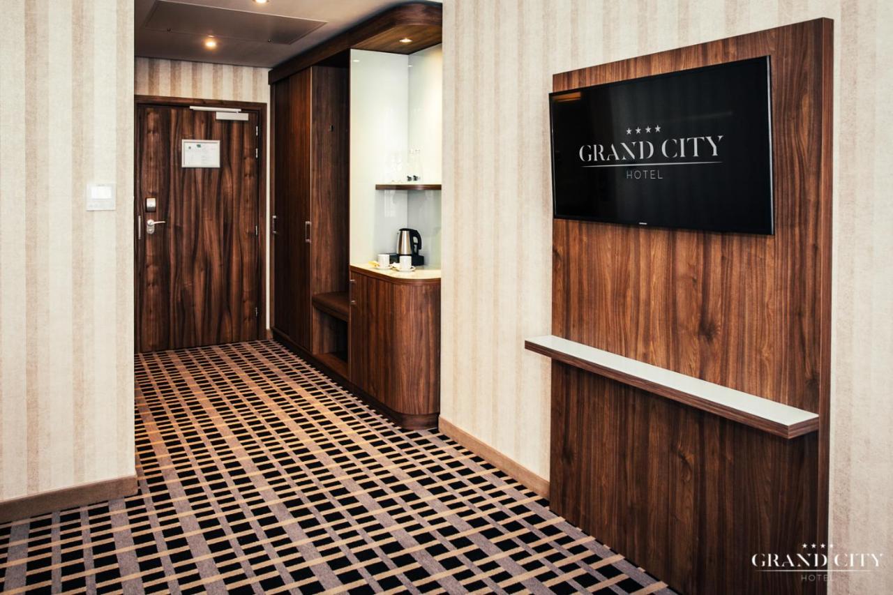 Hotel Grand City Breslavia Exterior foto